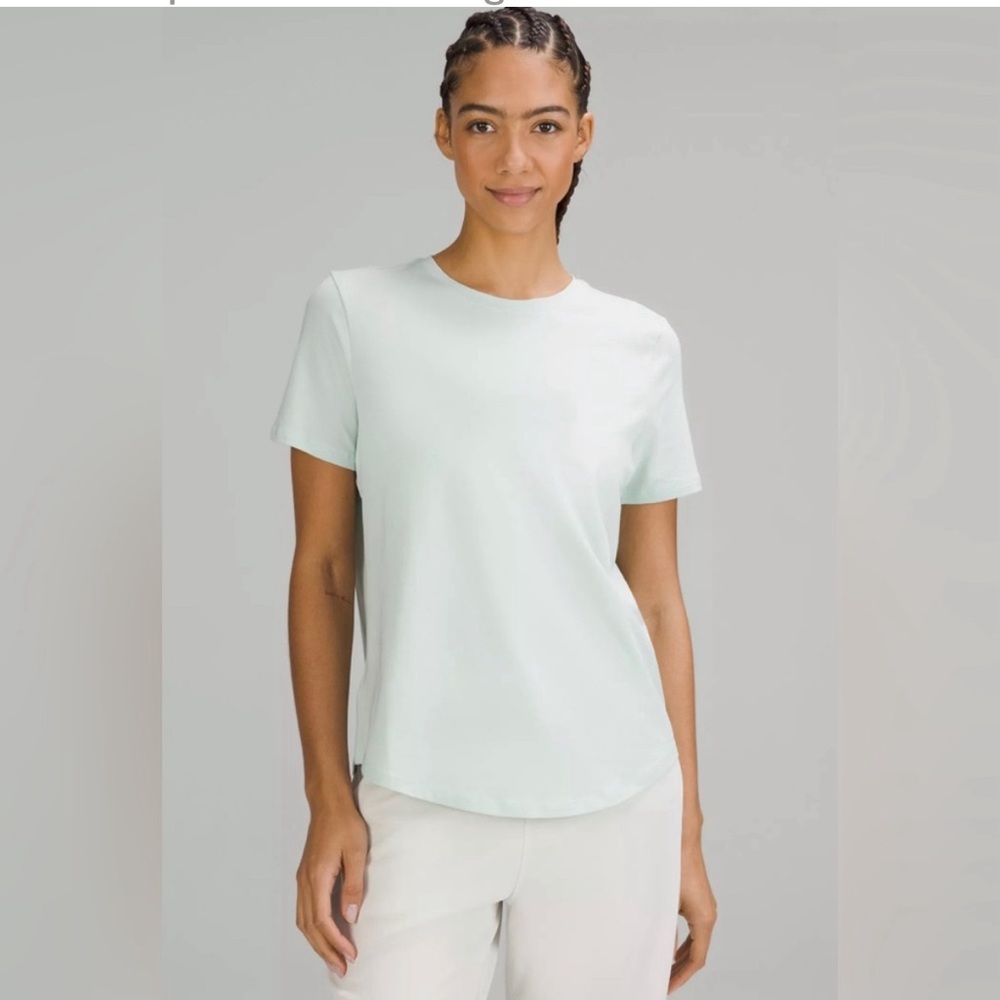 Lululemon Love Crew Size 2